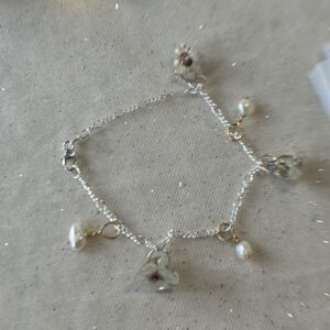 daisy-pearl-brac