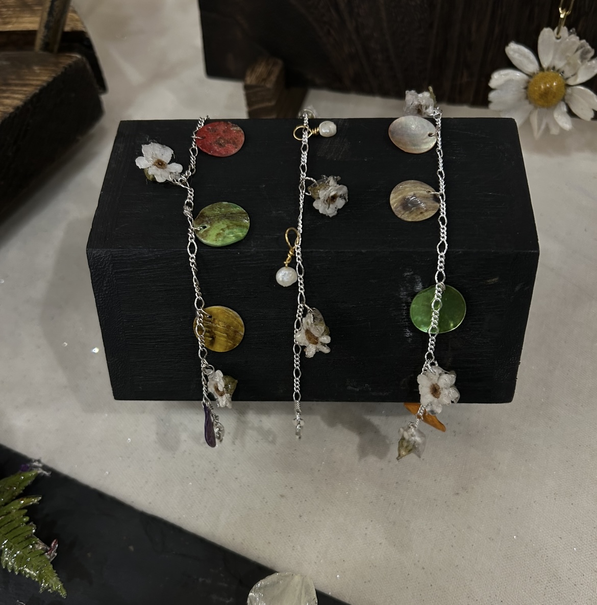 seaside charm and delicate floral bracelet - Image 4
